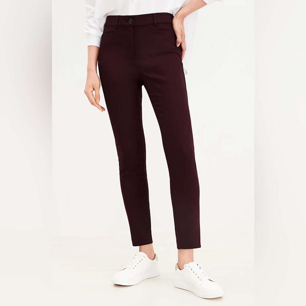 LOFT Sutton Skinny Pants Size 4